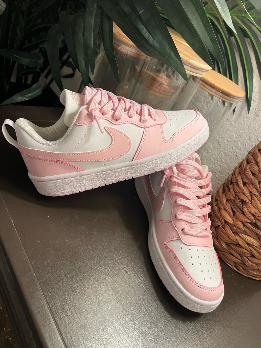 NIB Nike Court Borough Low Pink & White sneakers Women 6.5/7